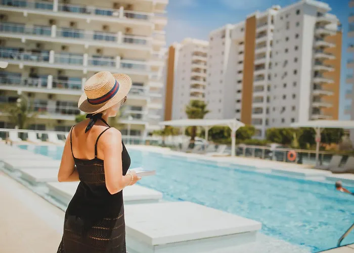 Caesar Iskele Long * Vrysoules